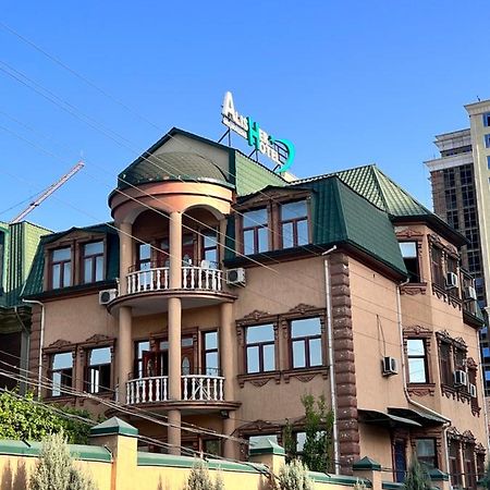 Alisher Hotel Dushanbe Exterior foto