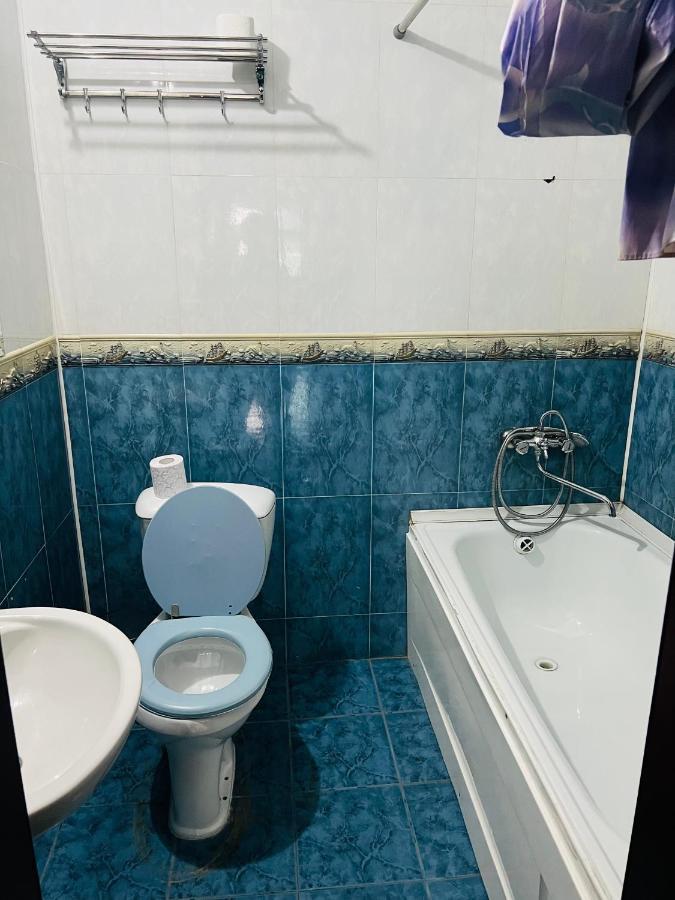 Alisher Hotel Dushanbe Exterior foto